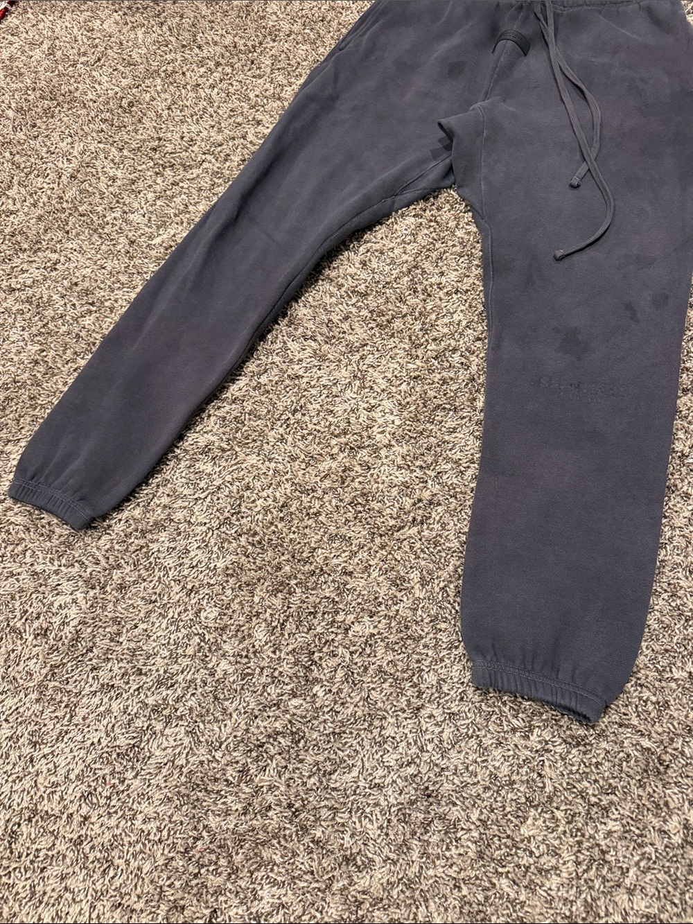 Essentials pants - Picture 6 of 6